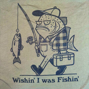 NWOT Adult Medium Life Is Good Crusher Lite SS TShirt Fishing Theme Olive Green